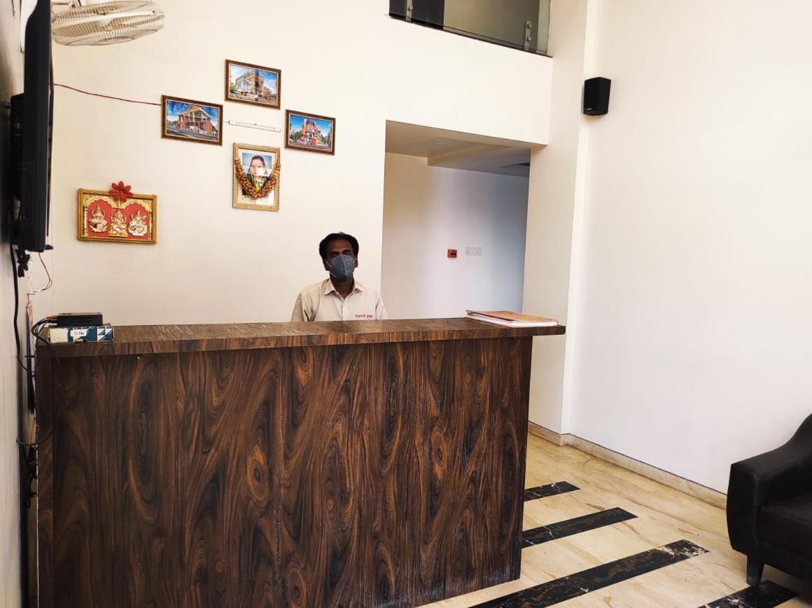 Hotel Manasi Inn Satara Dış mekan fotoğraf