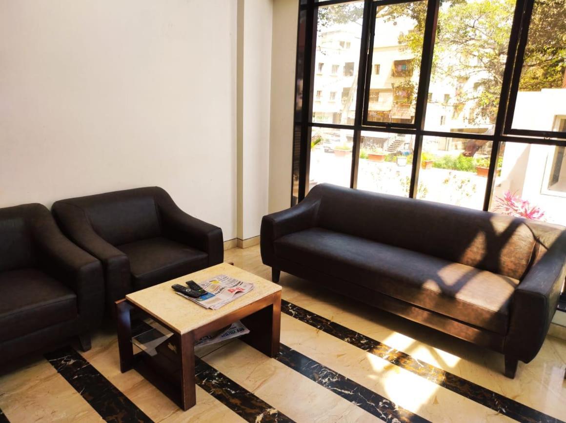 Hotel Manasi Inn Satara Dış mekan fotoğraf